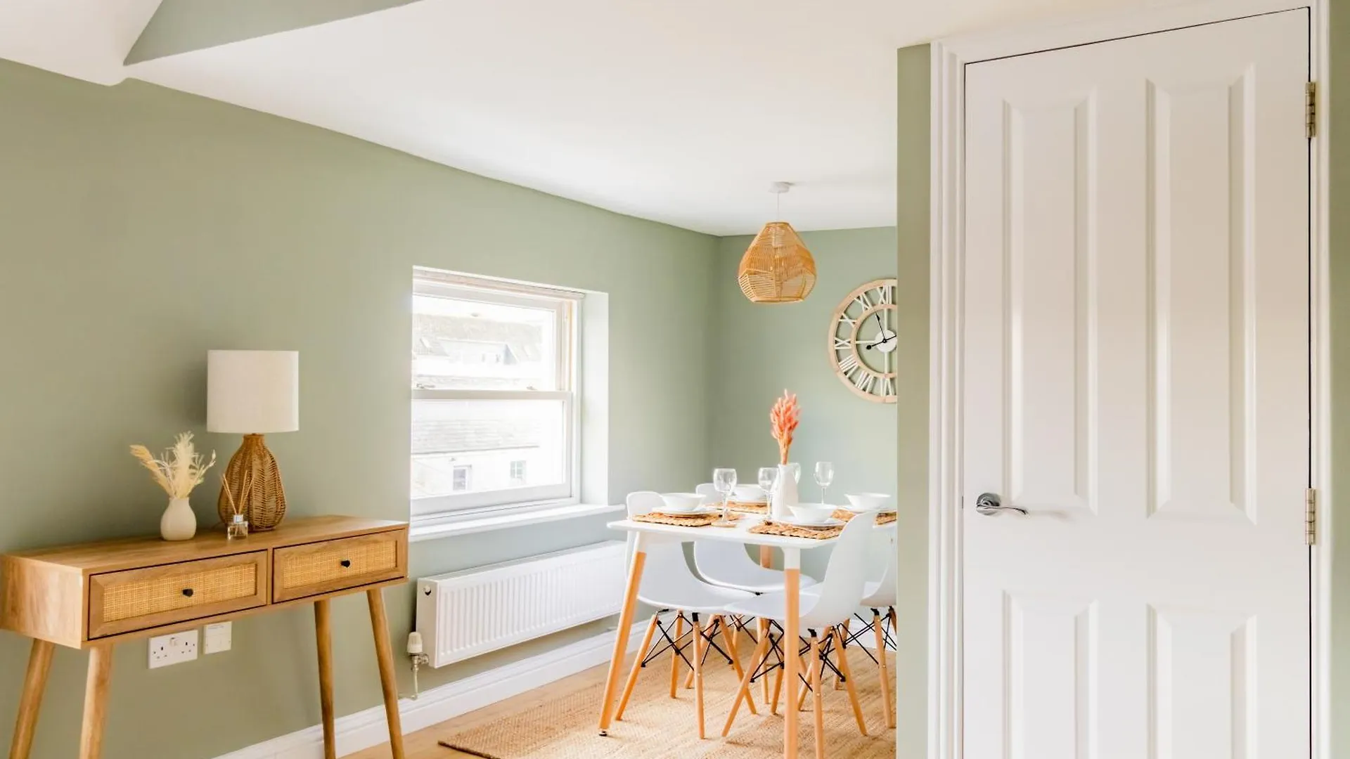 St James Lodge Cheltenham Apartment